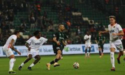 Kocaelispor evinde gole izin vermedi! Alanyaspor’u 2-0 mağlup etti