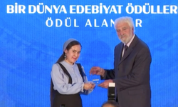 "YTB Bir Dünya Edebiyat Ödülleri" sahiplerini buldu