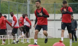 Gaziantep FK'da Karagümrük mesaisi devam ediyor! Antrenmanı Başkan Yılmaz da takip etti