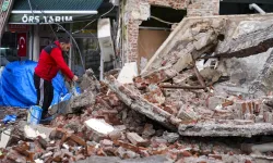 Depremin yaraları sarılıyor! 50 konteyner daha hazırlandı