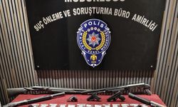 Gaziantep’te çok sayıda silah ve yüklü miktarda uyuşturucu ele geçirildi