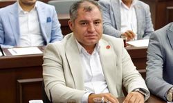 Şehitkamil’de AK Parti’ye geçen meclis üyesinden maaş ve makam aracı açıklaması: İtibarsızlaştırma yönelik kampanya…
