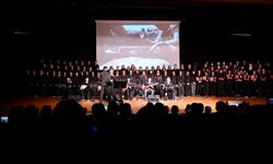 Gaziantep’te Atatürk büyük bir özlemle anıldı! Yüzlerce kişi Cumhuriyet değerlerini yüreklerinde hissetti