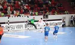 Milli Hentbolcular parlıyor! İkinci tura yükseldiler