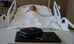 Gaziantep Şehir Hastanesi'nde başarılı tedavi: 14 aylık Hamza Tuğra ilk kez duydu!