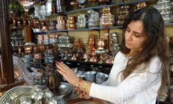 Gaziantep'te doğal şifadan moda aksesuarına: Bakır bileklik