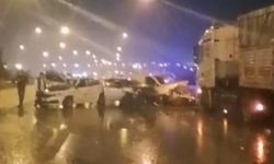 Gaziantep Otoyolu'nda 12 aracın karıştığı zincirleme kaza: Çok sayıda yaralı var!