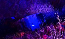 Feci kaza! Ortalık savaş alanına döndü! İşçileri taşıyan otobüs devrildi: Çok sayıda yaralı var