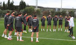 Ümit Milli Futbol Takımı hız kesmiyor! Ukrayna maçı hazırlıkları sürüyor