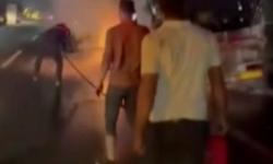 Gaziantep otoyolunda tır yandı! Yangın anı kamerada