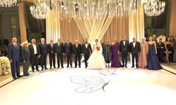 Gaziantep iş ve siyaset dünyası bu düğünde buluştu! Ünverdi ve Dabanıyastı ailelerinin mutlu günü