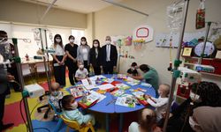 Tahmazoğlu’ndan anlamlı ziyaret!  Çocuklarla bir araya geldi