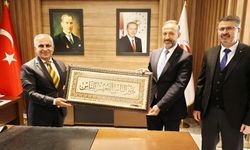 Şehitkamil İlçe Müftüsü Bekiroğlu’ndan Rektör Doğan’a ziyaret! Görüş alışverişinde bulunuldu