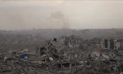 Açlık derinleşiyor! İsrail, ateşkese rağmen Gazze'de yardım girişini kısıtlıyor