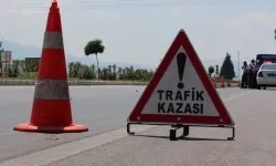 Gaziantep'te bir kaza daha! Traktörle otomobil çarpıştı! 2 kişi yaralandı