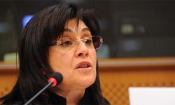 Leyla Zana  (TBMM'ye giren ilk Kürt kadın vekil) kimdir? Kaç yaşında, aslen nereli, neden hapse girdi, cezası kaç yıl?