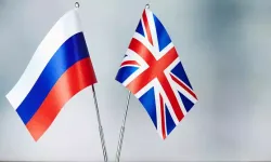 İngiltere’den Rus petrolüyle bağlantılı 24 kişi ve kuruluşa yaptırım!