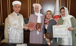 Gaziantep'te Alman kadın Müslüman oldu!