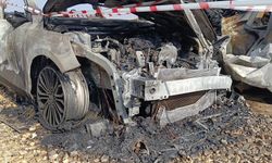 Gaziantep’in komşu ilinde otomobiller alev alev yandı! Kullanılamaz hale geldiler