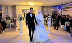 Sosyal medyada gündem olmuşlardı! Dünyaevine girdiler…