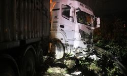 Karayolunda zincirleme kaza! Araçlar hurdaya döndü… İşte o anlar