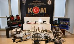 Kaçakçılara aman verilmiyor! Operasyon düzenlendi! Evlerinden çıkanlar şaşırttı...