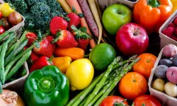Az sebze ve meyve tüketimi kansere davetiye çıkarıyor! Uzmanından önemli uyarı…
