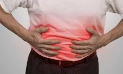 Mide ağrısı deyip geçmeyin! Kalp krizi sinyali olabilir! Uzmanı uyardı…