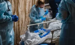 7 Kez Mutasyon Geçiren H3N2 Virüsü Türkiye'de! Uzmanlar Alarm Veriyor