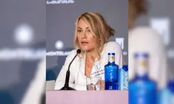 Nadia Comaneci kimdir? Kaç yaşında, kaç madalyası var, başarıları neler, olimpiyat tarihine nasıl geçti?