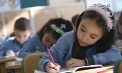 15 Tatil (Sömestr) Ne Zaman Başlıyor, Ne Zaman Bitiyor? İşte MEB Tatil Takvimi 2025-2026