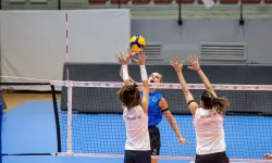 CANLI YAYIN Aydın Büyükşehir Belediyespor İlbank voleybol maçı saat kaçta, hangi kanalda, şifresiz nereden izlenir?
