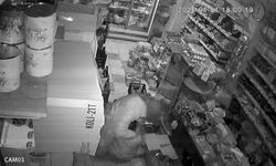 Gaziantep’te kan donduran anlar! 12 yaşındaki çocuğun boğazına bıçak dayadı! Dehşet anları kamerada…