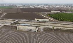 Bitmek bilyen yolun köprü ayakları samanlığa döndü