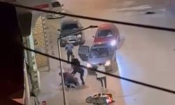 Kardeşler birbirine girdi: Ağabeyini bıçakla yaralayıp kaçtı! O anlar kamerada…