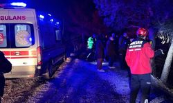 4 Saat boyunca aranan genç uçuruma yuvarlanmış halde bulundu