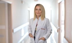 Artan ekran süresi göz kuruluğu ve glokom riskini artırıyor! Uzmanı uyardı: "Bu belirtileri hafife almayın"