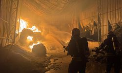 Atık naylon deposunda yangın