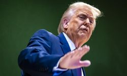 Trump'tan Kanada'ya sert tehdit! "Yüzde 100 gümrük vergisi uygulanır"