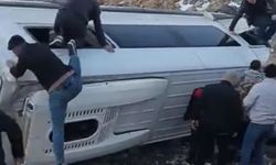 Gaziantep'te işçi servisi kaza yaptı: 10 Yaralı!