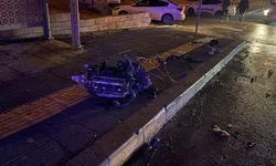 Gaziantep'te yağış sonrası çöken yolda kaza: 3 yaralı