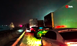 Gaziantep-Kahramanmaraş karayolunda kar esareti