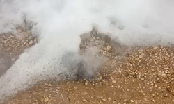 Gaziantep’te yeraltından esrarengiz dumanlar yükseliyor!