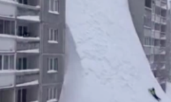 Kamçatka’da acil durum ilan edildi! Son 30 yılın en yoğun kar yağışı: Ölüler var!