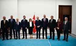 Gaziantep Heyetinden Rektör Görmez’e hayırlı olsun ziyareti…