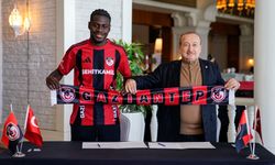 Gaziantep FK’dan Transfer Atağı: Denis Draguş Yeniden Kırmızı-Siyahlı Formayı Giydi