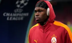 Galatasaray’da Singo Belirsizliği: Manchester City Maçında Singo Sakat mı, Oynuyor mu?