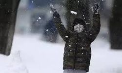 Yarın Ankara'da okullar tatil mi? 13 Ocak Salı okullar var mı yok mu? Ankara Valiliği kar tatili açıklaması yaptı mı?