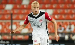 Oscar Højlund kimdir? Beşiktaş’a “Yeni Atiba” Geliyor mu? Frankfurt’un Genç Yıldızı Højlund Transfer Listesinde!