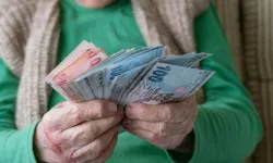 1 maaş mı olacak? Emekli bayram ikramiyesi ne kadar alacak, kimler faydalanacak?